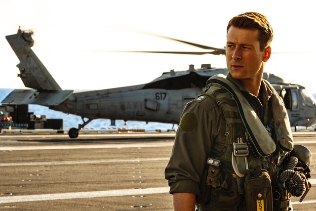 The shocking truths about the handsome and beautiful pilots in Top Gun Maverick